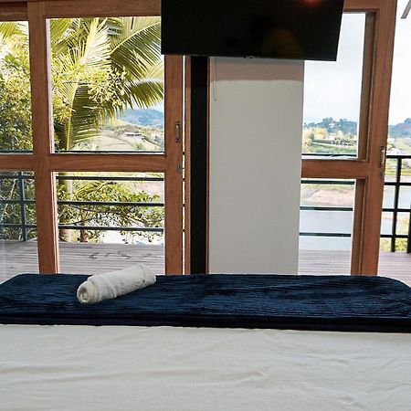 Hotel Mirador Cielo Blue El Penol  المظهر الخارجي الصورة