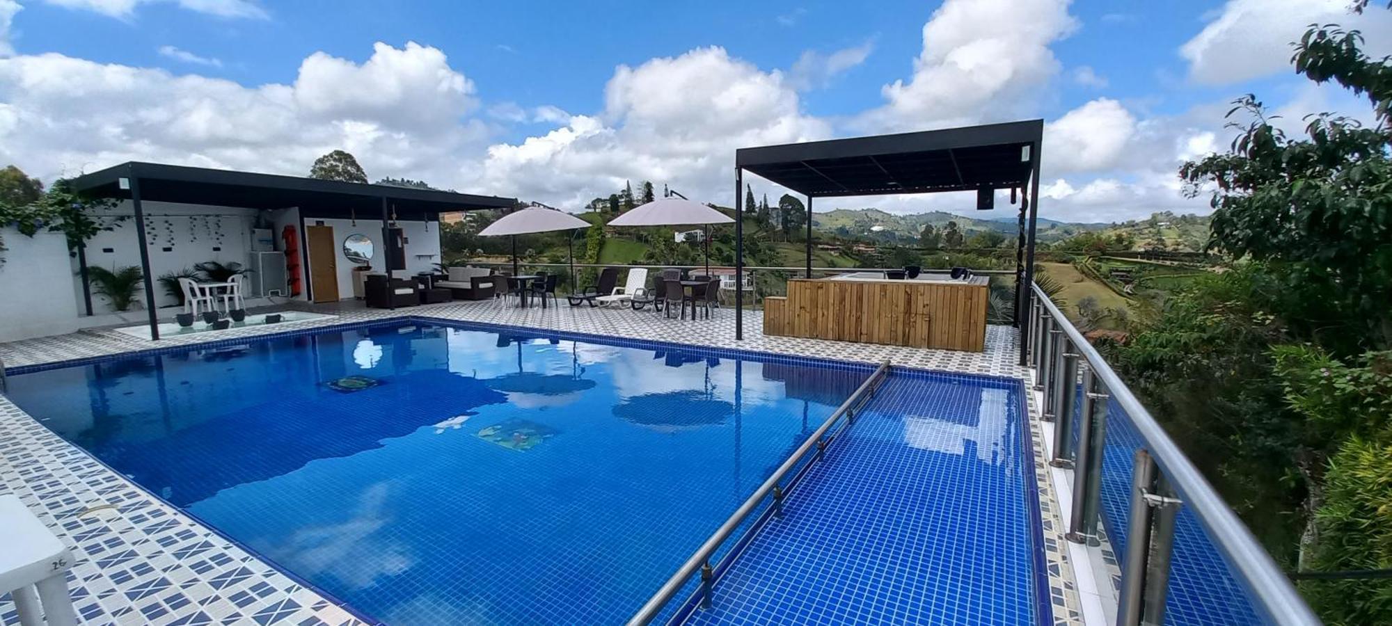 Hotel Mirador Cielo Blue El Penol  المظهر الخارجي الصورة