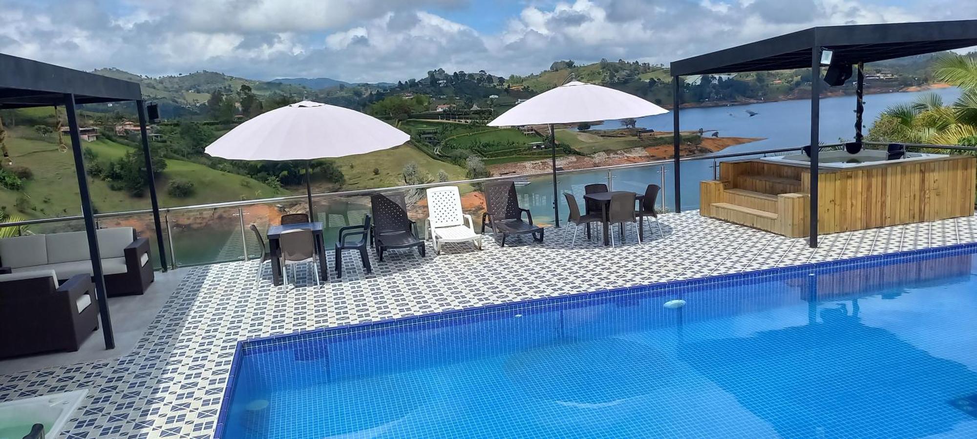 Hotel Mirador Cielo Blue El Penol  المظهر الخارجي الصورة