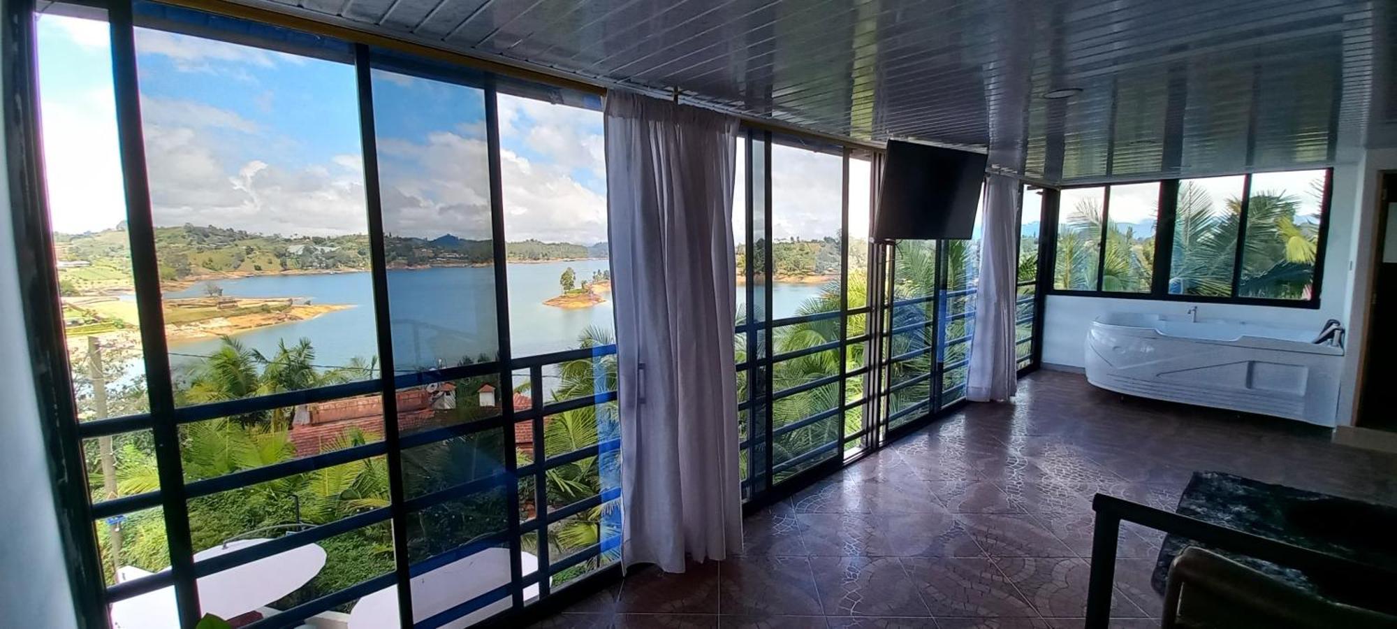 Hotel Mirador Cielo Blue El Penol  المظهر الخارجي الصورة
