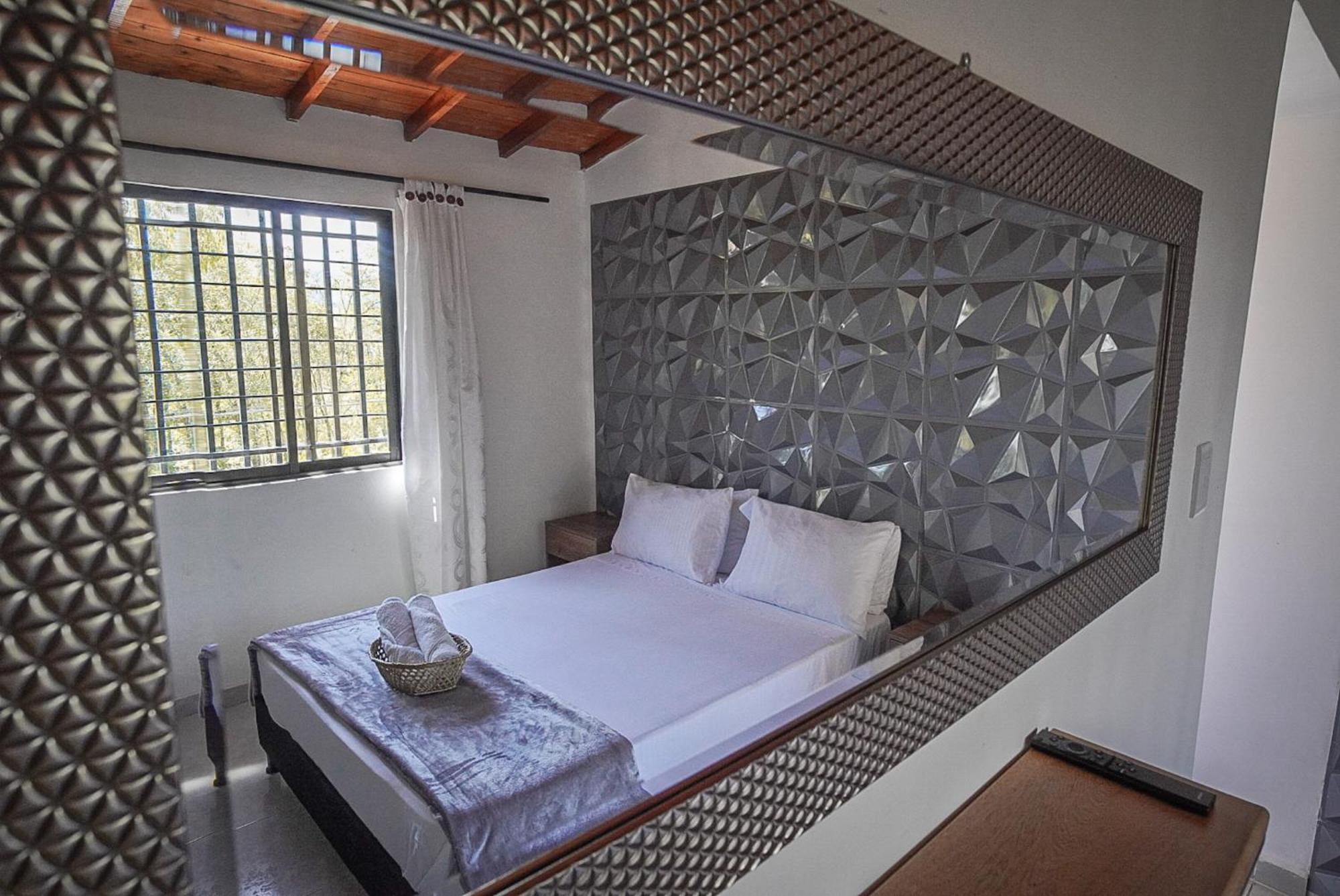 Hotel Mirador Cielo Blue El Penol  المظهر الخارجي الصورة